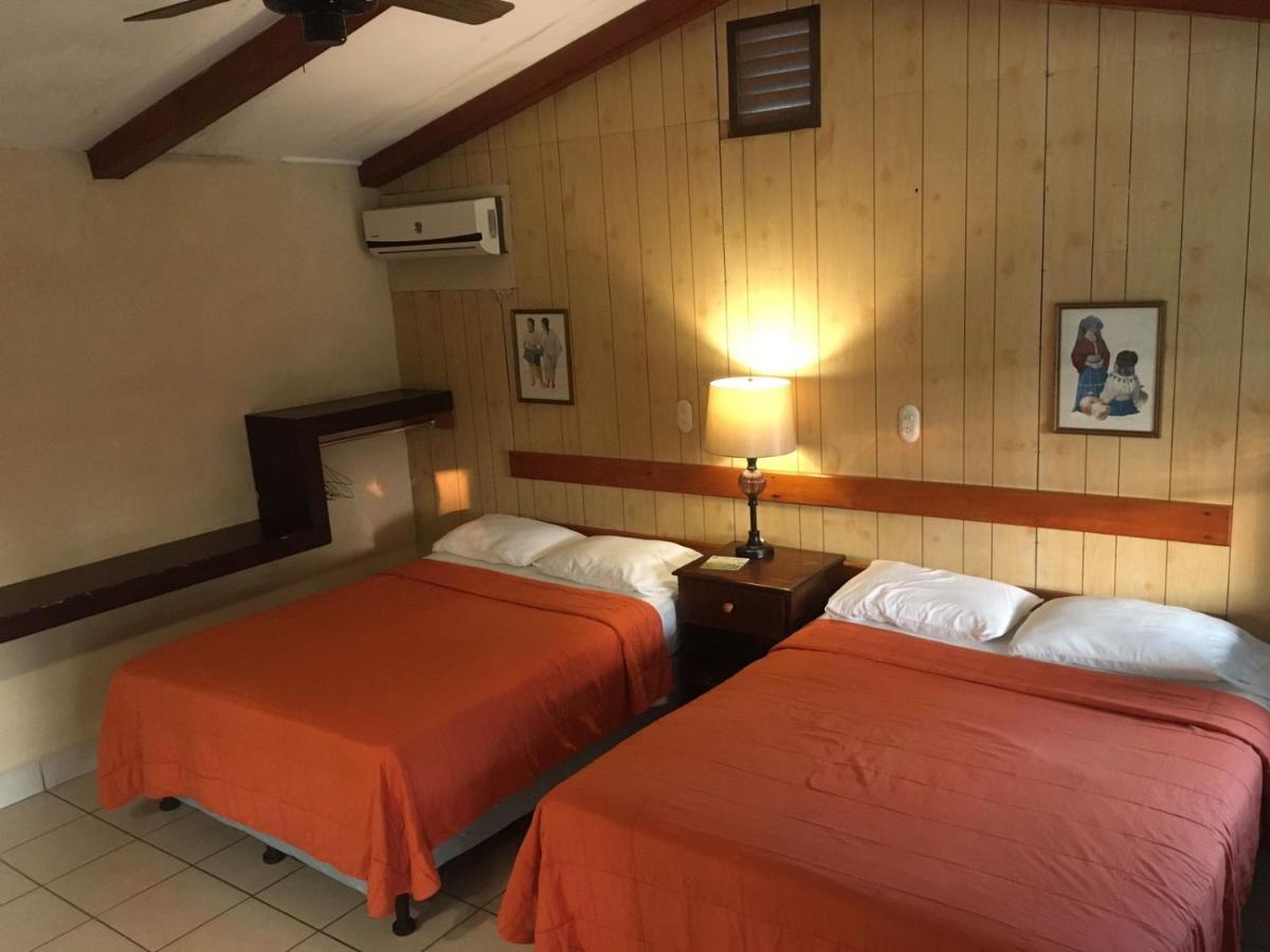 Hotel La Colonia Сан-Маркос-Ла-Лагуна Екстер'єр фото