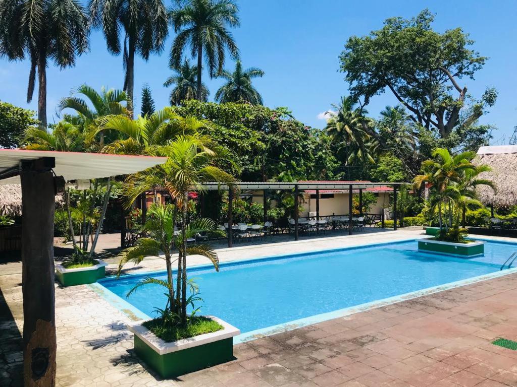 Hotel La Colonia Сан-Маркос-Ла-Лагуна Екстер'єр фото